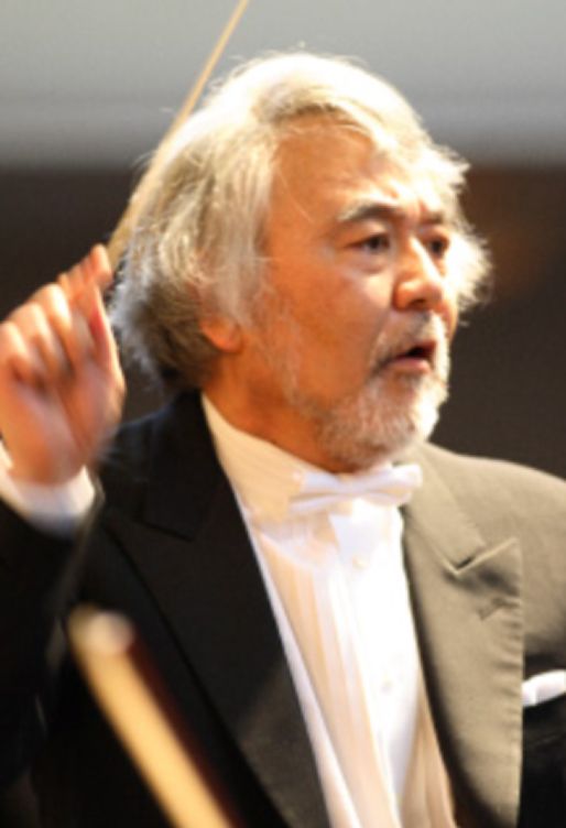 指揮する宮城敬雄氏